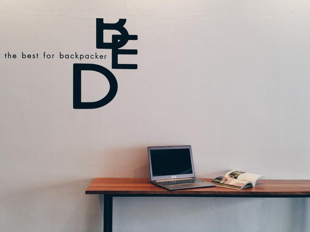 Bed Hostel Phuket Ngoại thất bức ảnh