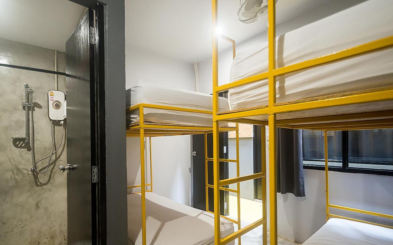 Bed Hostel Phuket Ngoại thất bức ảnh